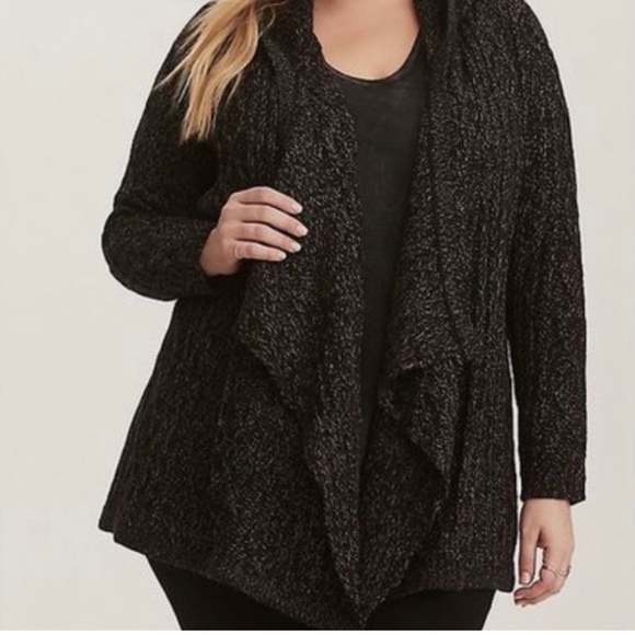 torrid Sweaters - Torrid hooded sweater Beautiful sweater size 3 which is a size 22/24